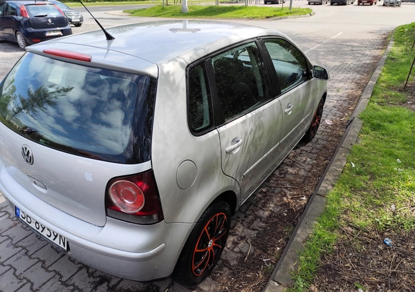 Volkswagen Polo cena 5800 przebieg: 216000, rok produkcji 2005 z Biała małe 191